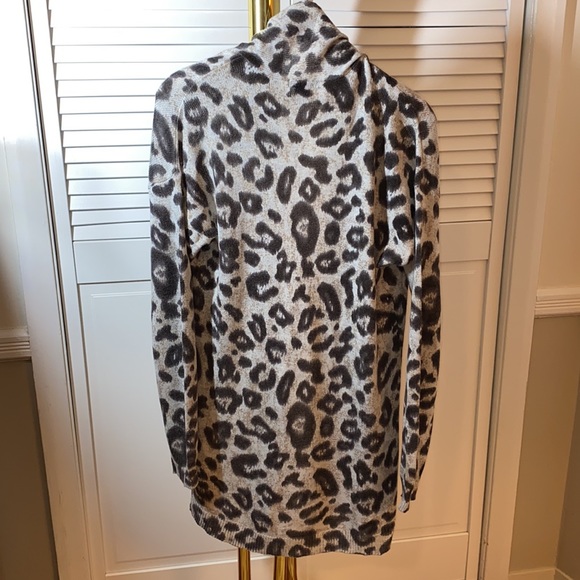 Animal Print Cardigan Sweater - Picture 4 of 4